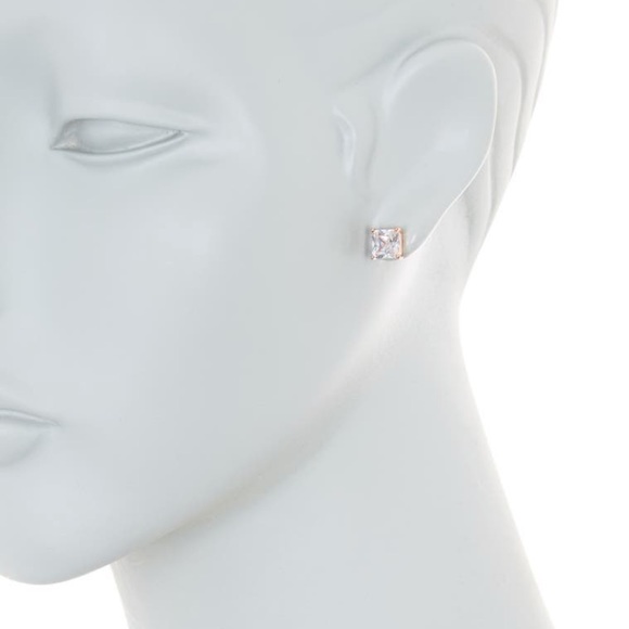 KATE SPADE Cubic Zirconium Earrings Princess Cut Stud Pierced Earrings NWT - Picture 4 of 6